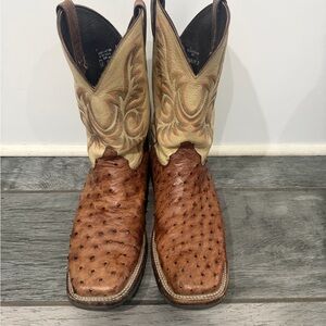 Justin Boots Tan and Cream Cowboy Boots